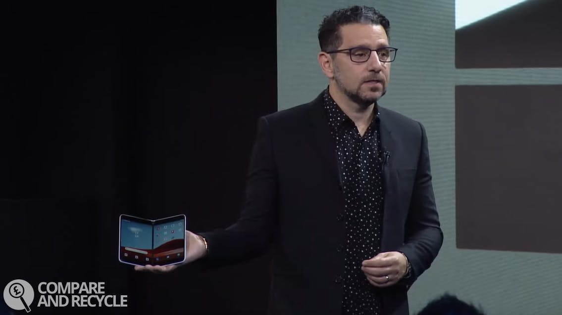 Panos Panay showing off the Surface Neo homescreen